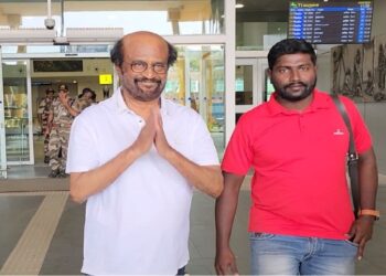 ”ஐயோ அத பத்திலாம் கேக்காதீங்க..” ஜெட் வேகத்தில் காரில் பறந்த ரஜினி… ரசிகர்கள் அப்செட்!