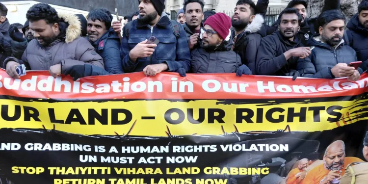 தையிட்டியில் சட்டவிரோதமாக அமைக்கப்பட்ட விகாரையை அகற்றக் கோரி லண்டனில் மாபெரும் கண்டன ஆர்ப்பாட்டம்!