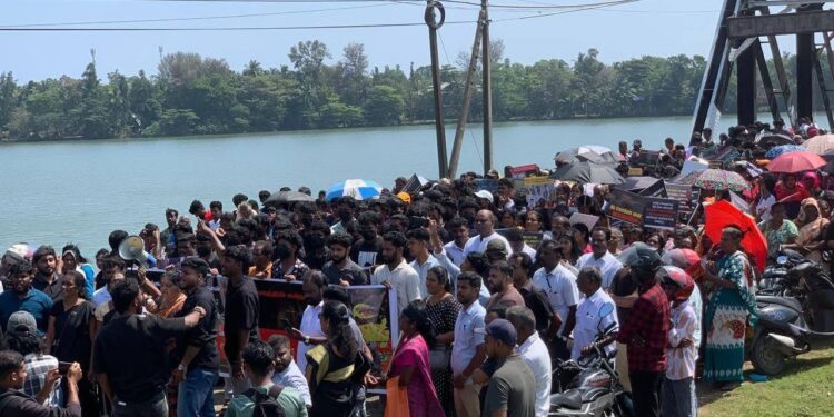 மட்டக்களப்பில் நடைபெற்ற கரிநாள் கவனயீர்ப்பு பேரணி!